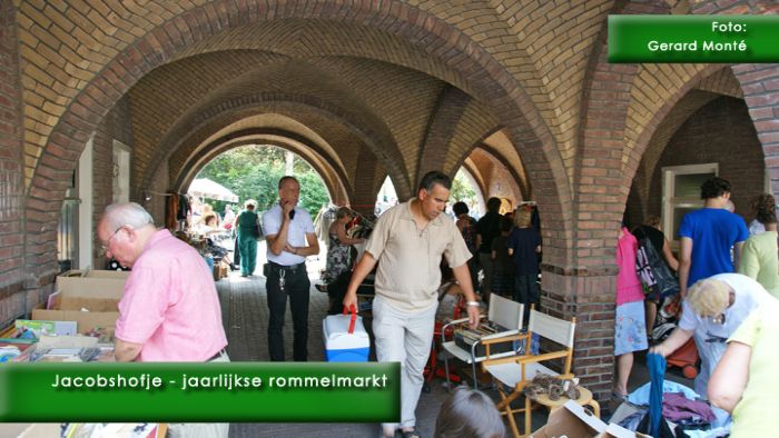 montE2344- Jacobshofje rommelmarkt 1-  web 2009