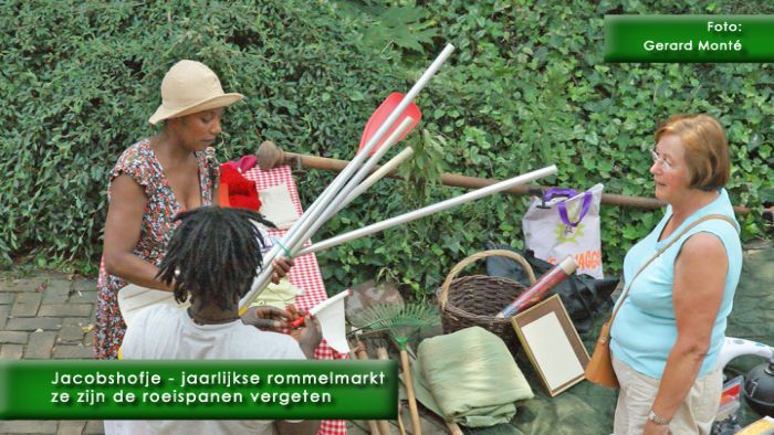 montE2347- Jacobshofje rommelmarkt 1-  web 2009