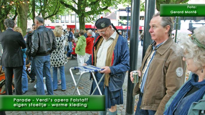 montE2430- Falstaff Parade 1-  web 2009