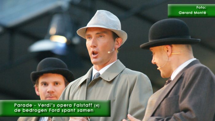 montE2505- Falstaff Parade 4-  web 2009