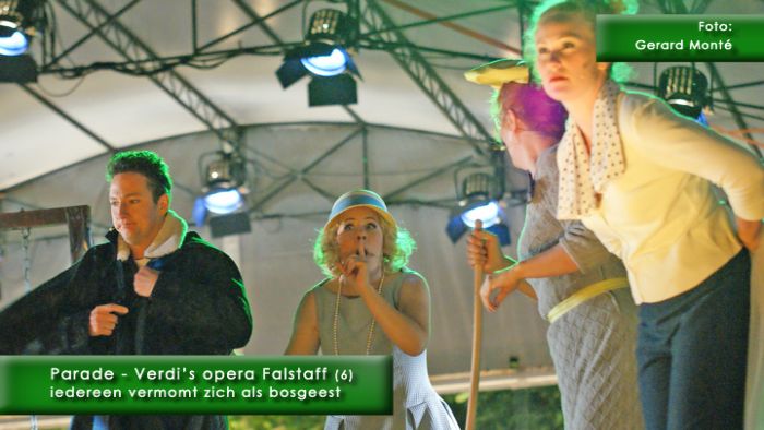 montE2520- Falstaff Parade 6-  web 2009