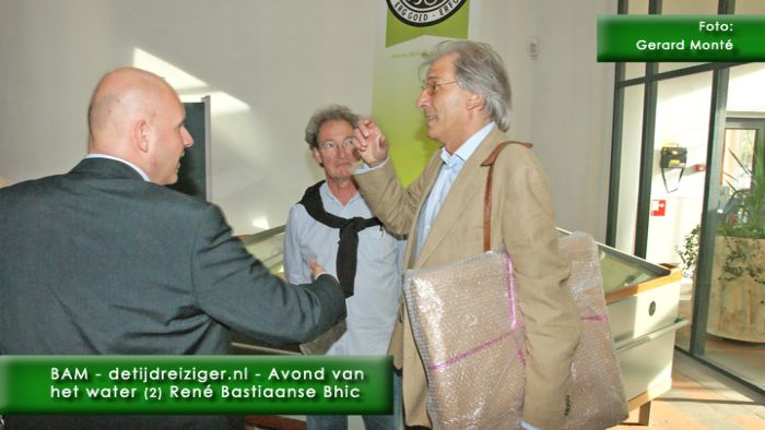 montE2528- avondwater 2-  web 2009