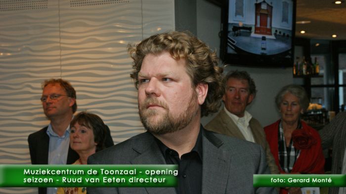 montE3603- toonzaal opening seizoen-  web 2009
