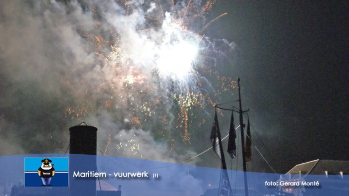montE3675- maritiem 6 vuurwerk-  web 2009