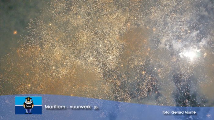 montE3689- maritiem 7 vuurwerk-  web 2009