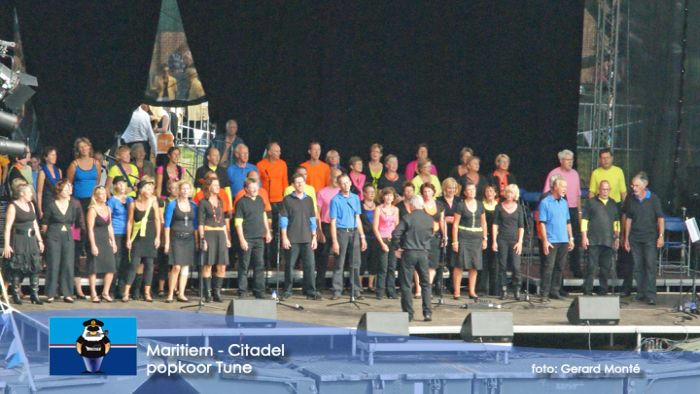 montE3723- maritiem 11 zaterdagmiddag shanty-  web 2009