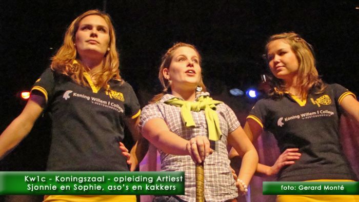 montE4536- sjonnie en sophie-  web 2009