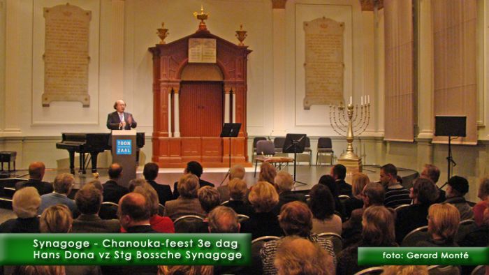 montE4549- synagoge chanouka-  web 2009