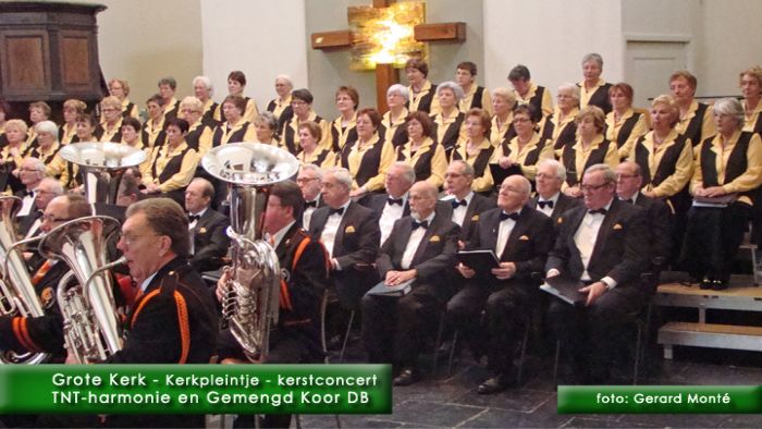 montE4636- kerstconcert Grote Kerk 1-  web 2009
