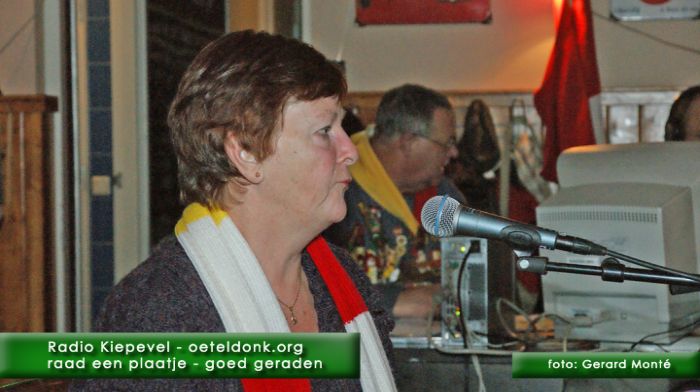 montE4789- radiokiepevel-  web 2010