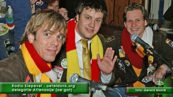 montE4790- radiokiepevel-  web 2010