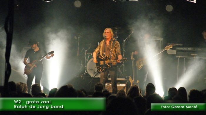 montE4816- w2 optredens-  web 2010