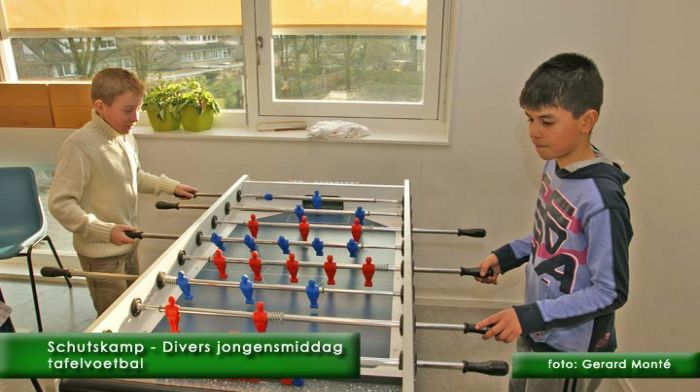 montE4935- divers jongensmiddag-  web 2010