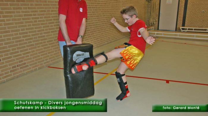 montE4938- divers jongensmiddag-  web 2010