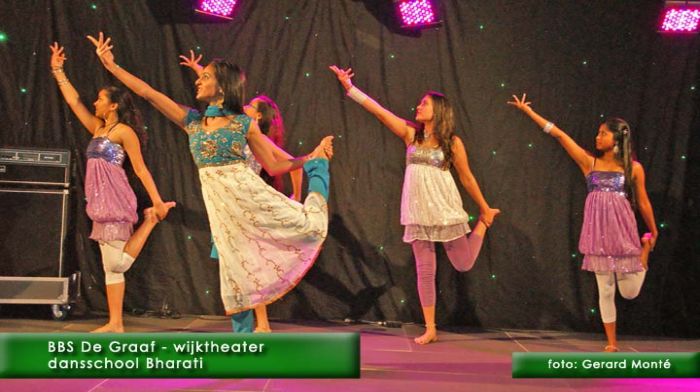 montE4982- bbs De Graaf wijktheater-  web 2010