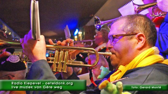 montE4996- radiokiepevel 3e -2-  web 2010