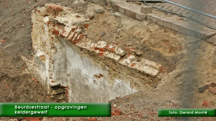 montE5667- beurdsestraat arch-  web 2010