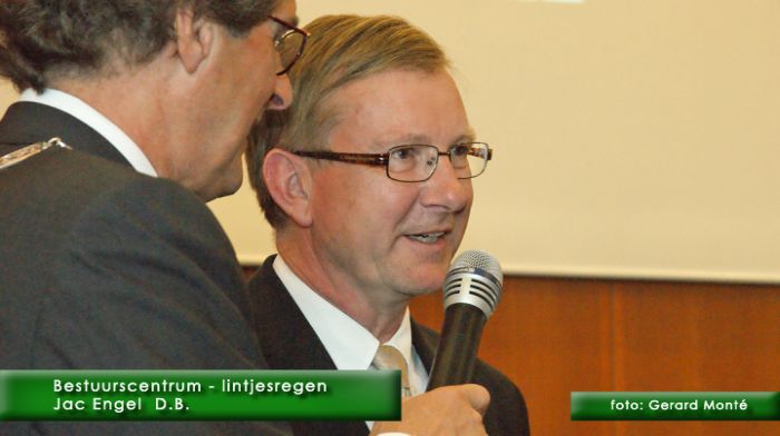 montE5855- lintjesregen 1b-  web 2010