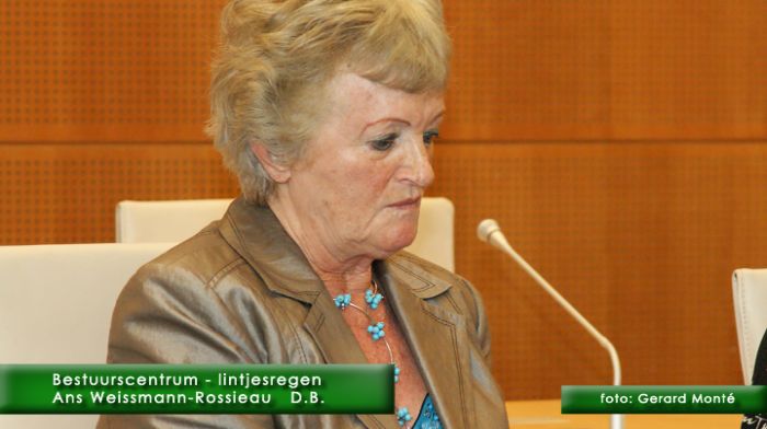 montE5868- lintjesregen 2a-  web 2010