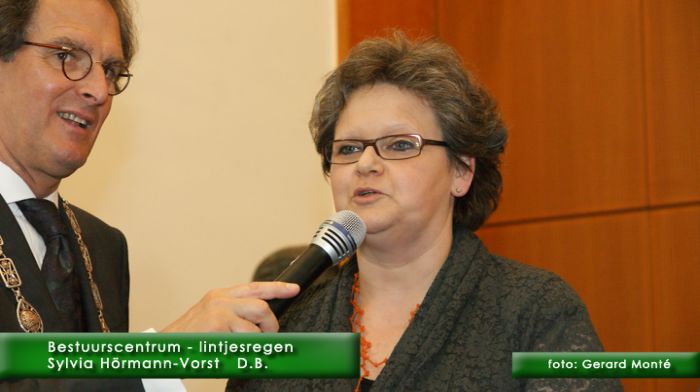 montE5872- lintjesregen 2b-  web 2010