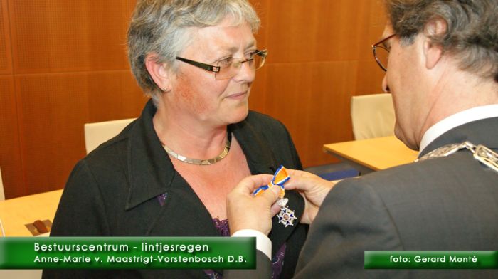 montE5873- lintjesregen 2b-  web 2010