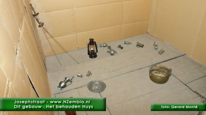 montE6584- nova zembla dit gebouw-  web 2010