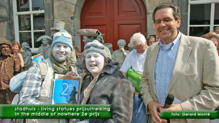 montE6662- living statues5-  web 2010