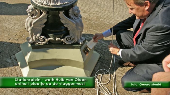 montE7340- vlaggenmast op station-  web 2010