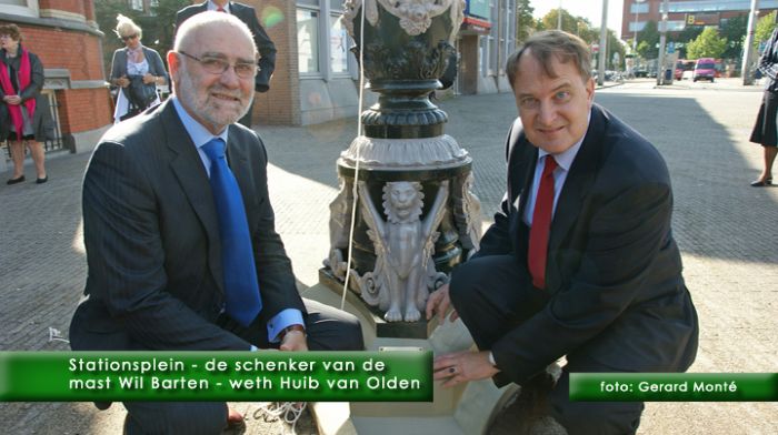 montE7341- vlaggenmast op station-  web 2010