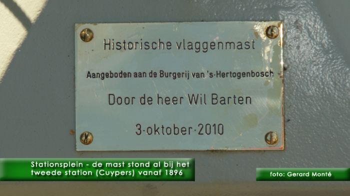 montE7342- vlaggenmast op station-  web 2010