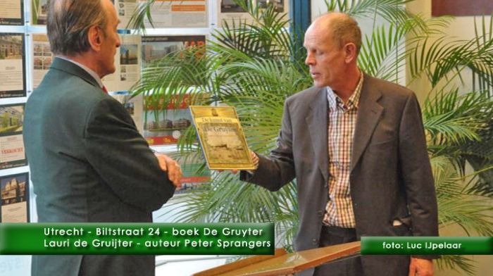 montE7725- boek DG tegeltableaus-  web 2010