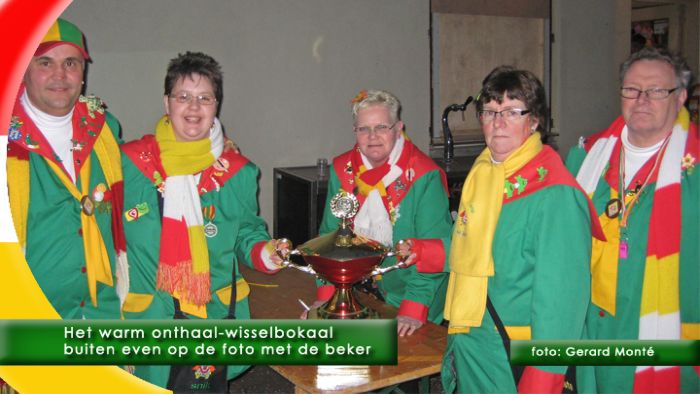 0montE8372- hetwarmonthaal - totdelaatstesnik-  web 2011