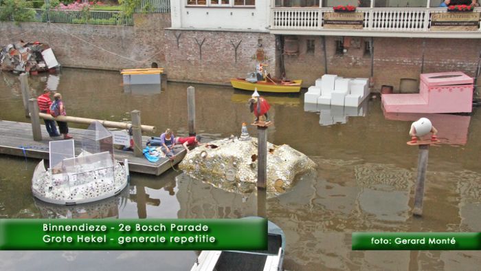 0montE9051 - bosch parade 2 generale-  web 2011