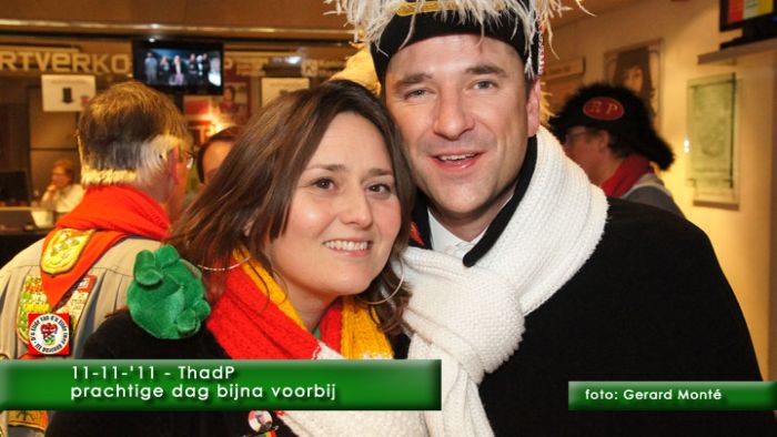 1montE10243- 11-11-11 avond op de Parade-  web 2011