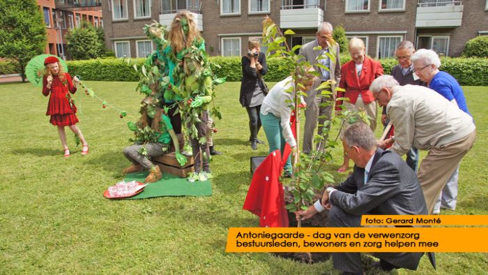 montE11885- antoniegaarde verwenzorg-  web 2012