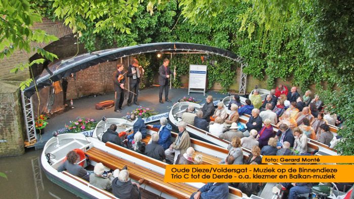 montE12387- Muziek op de Binnendieze-  web 2012