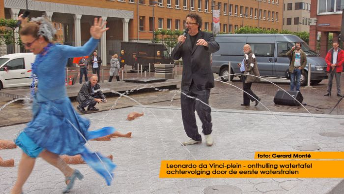 montE12413- watertafel Leonardo da Vinciplein-  web 2012