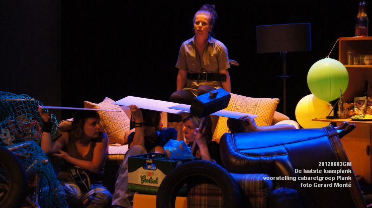 DSC08387- voorstelling cabaretgroep Plank - foto GerardMontE- web