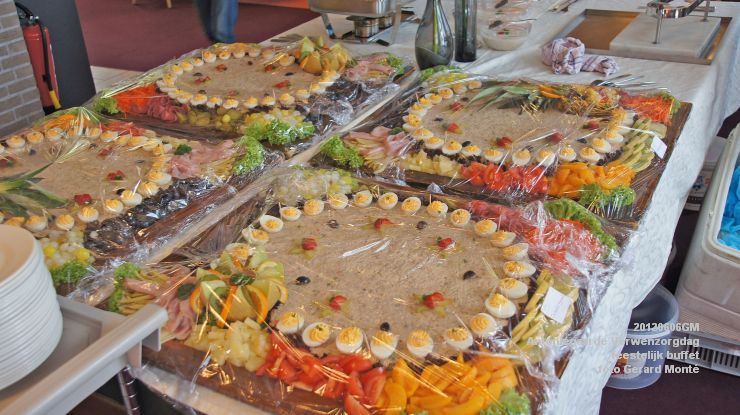 DSC08748-  Antoniegaarde verwenzorgdag buffet - foto GerardMontE - web