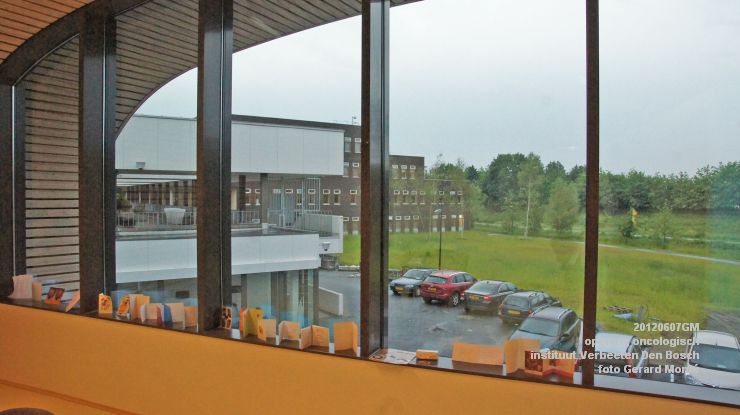 DSC09023- opening oncologisch centrum Verbeeten Den Bosch - 7juni2012 - foto GerardMontE - web