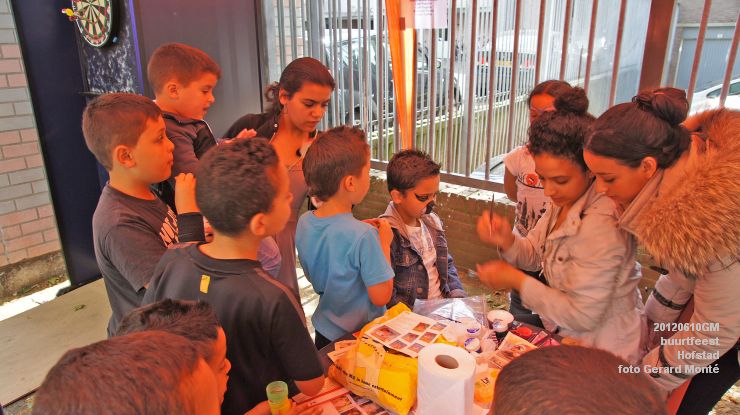 DSC09589- buurtfeest hofstad 10 juni 2012 -  foto GerardMontE - web