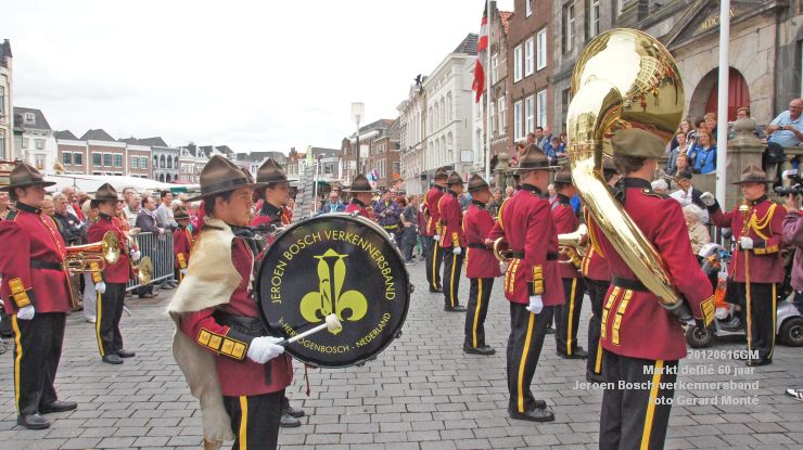 DSC00596- jeroen bosch verkennersband 60 jaar defilE stadhuis - 16jun2012 - foto GerardMontE - web DSC00596- jeroen bosch verkennersband 60 jaar defilE stadhuis - 16jun2012 - foto GerardMontE - web