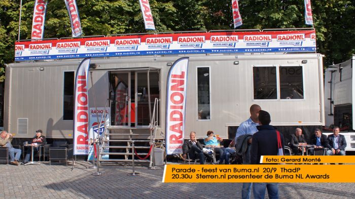 montE13167d- parade Buma-  web 2012