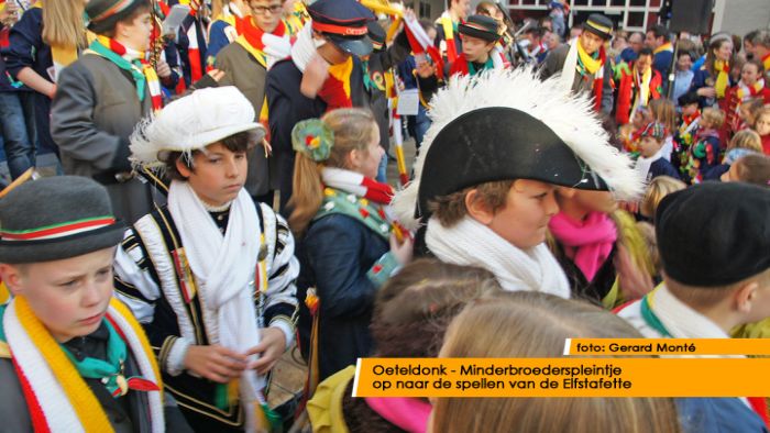 montE13729- 11e van de 11e jeugd-  web 2012