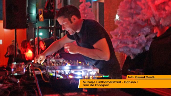 montE14022- Muzerije Dansen-  web 2012