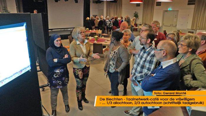 montE20830- taalnetwerk-cafE