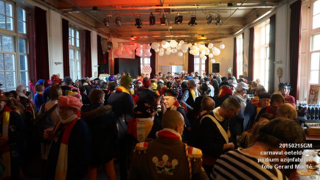 DSC09452-  carnaval oeteldonk podium azijnfabriek- 15feb2015 - foto GerardMontE web