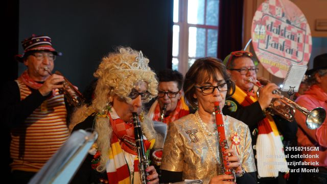 DSC09487-  carnaval oeteldonk podium azijnfabriek- 15feb2015 - foto GerardMontE web