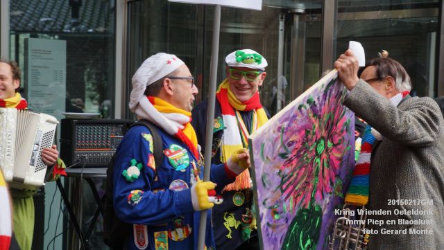 DSC00240-  carnaval Kring Vrienden Oeteldonk Piep en Blaoslust 17feb2015 - foto GerardMontE web