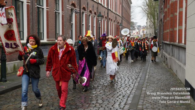 DSC00273-  carnaval Kring Vrienden Oeteldonk Piep en Blaoslust 17feb2015 - foto GerardMontE web
